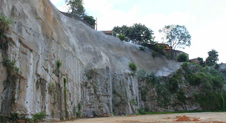 Pedreira Pitangui na Lagoinha