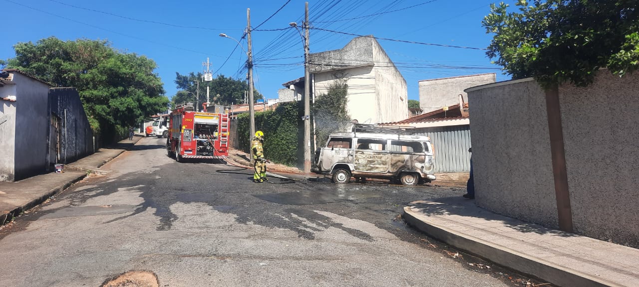 Kombi da Prefeitura de Varginha