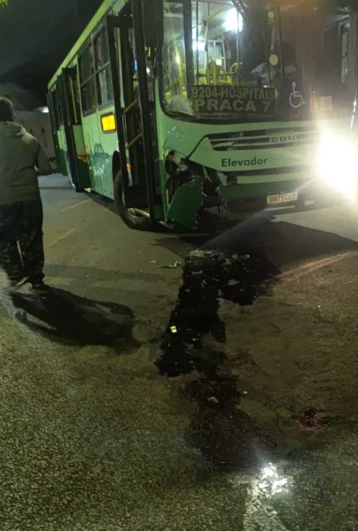 Rua Mem de Sá ônibus