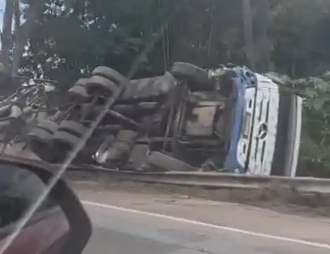 tombamento km 859 rodovia fernão dias pouso alegre