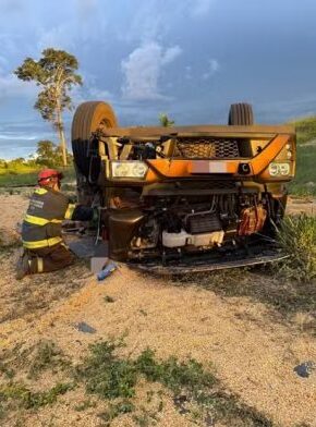 capotamento na MG-223