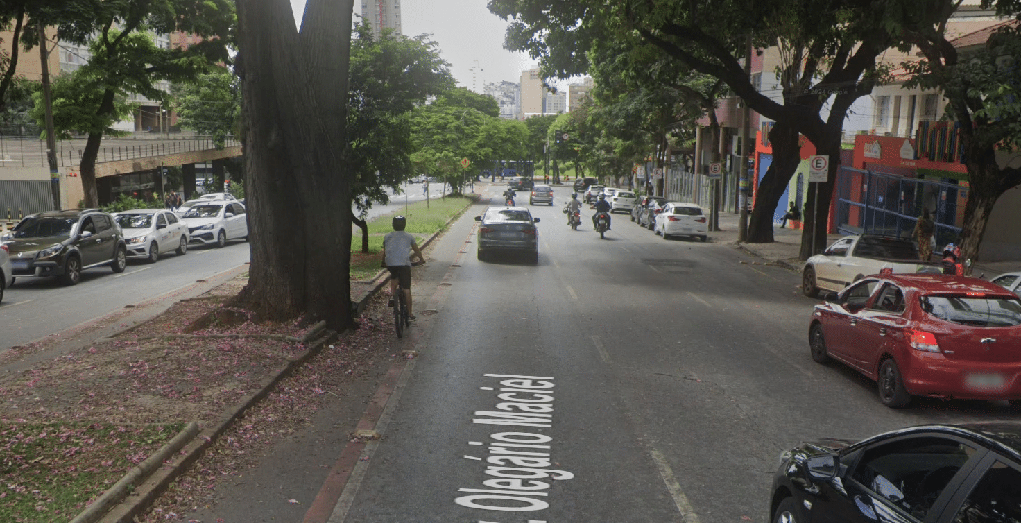 Avenida Olegário Maciel em BH